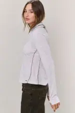 ⁦HOODIE TSHIRT | אבן⁩ – תמונה ⁦3⁩