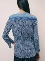 ⁦WRINKLED SHANTI SHIRT | כחול בהיר⁩ – תמונה ⁦5⁩