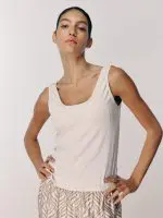 A TOP | בז'