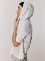 ⁦HOODIE SHORT TSHIRT | שמנת⁩ – תמונה ⁦4⁩