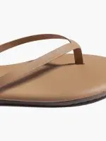 ⁦TKEES LILY FLIP-FLOPS | בז'⁩ – תמונה ⁦4⁩
