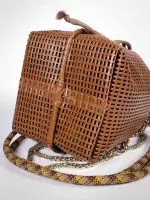 ⁦SAC MIMI BAG | חום⁩ – תמונה ⁦5⁩