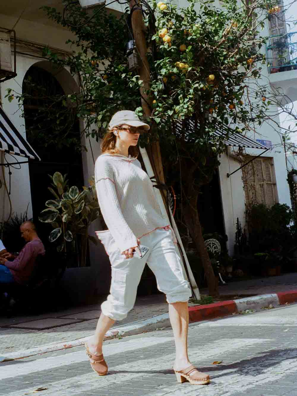 noa filim-33 HIGH CLOGS SHOES | חום – תמונה 2