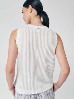 ⁦LINE TOP | לבן⁩ – תמונה ⁦4⁩