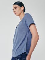 ⁦T-V SHIRT | כחול⁩ – תמונה ⁦2⁩