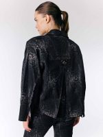 ⁦MID JACKET | שחור מחולק⁩ – תמונה ⁦3⁩
