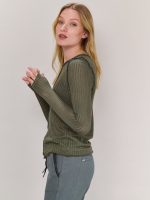 ⁦LINE KNIT | ירוק זית⁩ – תמונה ⁦3⁩