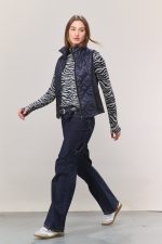 ⁦BIKER QUILT VEST | נייבי⁩ – תמונה ⁦2⁩