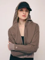 ⁦CLOUD ZIP TOP | חום⁩ – תמונה ⁦5⁩