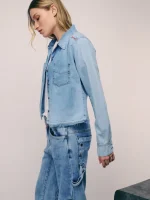 ⁦DENIM ART TOP | בהיר⁩ – תמונה ⁦4⁩