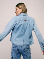 ⁦DENIM ART TOP | בהיר⁩ – תמונה ⁦6⁩