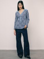 ⁦WRINKLED SHANTI SHIRT | כחול בהיר⁩ – תמונה ⁦2⁩