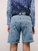 ⁦CARGO BERMUDA JEANS | ג׳ינס בהיר⁩ – תמונה ⁦7⁩