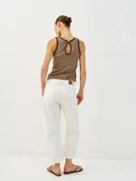 ⁦SABBA CLASSIC TOP |  חום בהיר⁩ – תמונה ⁦4⁩