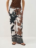 ⁦BORDER BREEZE PANTS | לבן מחולק⁩ – תמונה ⁦3⁩