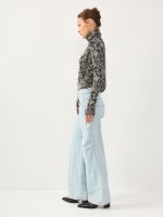 ⁦BANDANA JEANS | ג׳ינס בהיר⁩ – תמונה ⁦3⁩