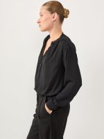 ⁦EDEN CHIFFON TOP | שחור⁩ – תמונה ⁦2⁩