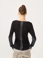 ⁦ROUND T-SHIRT | שחור⁩ – תמונה ⁦3⁩