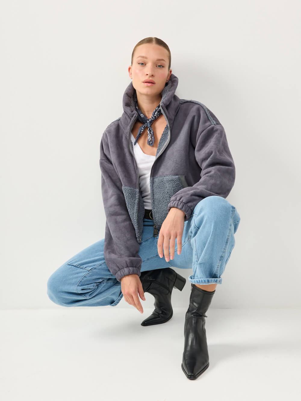 0439 noa 10.10.250496 BOUCLE PUFF JACKET | ג'ינס – תמונה 1