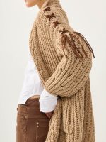 ⁦COZY ART CARDIGAN | מוקה⁩ – תמונה ⁦10⁩