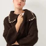 LONG COZY ART CARDIGAN | חום