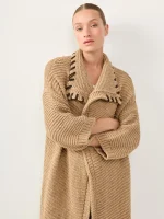 ⁦LONG COZY ART CARDIGAN | מוקה⁩ – תמונה ⁦2⁩