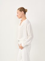 ⁦EDEN CHIFFON TOP | שמנת⁩ – תמונה ⁦5⁩