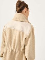 ⁦CHELSEA JACKET | בז׳⁩ – תמונה ⁦6⁩