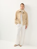 ⁦CHELSEA JACKET | בז׳⁩ – תמונה ⁦5⁩