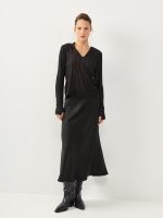 ⁦SATIN SKIRT | שחור⁩ – תמונה ⁦5⁩