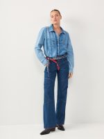 ⁦DENIM SHIRT | ג׳ינס בהיר⁩ – תמונה ⁦2⁩