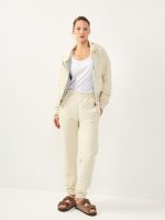 ⁦QUILT PANTS | קרם⁩ – תמונה ⁦7⁩