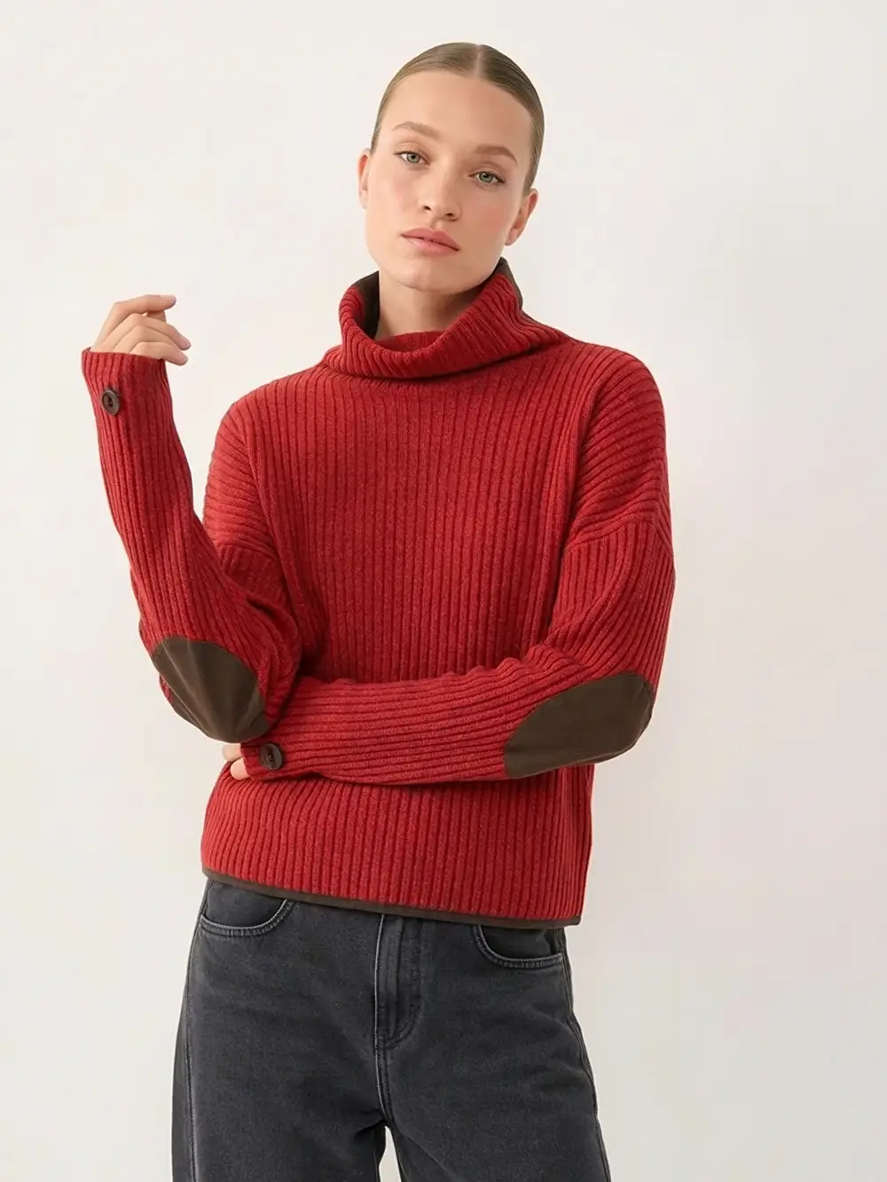 dress_the_model_in_the_dark_wash WINTER HEAT KNIT | אדום – תמונה 1