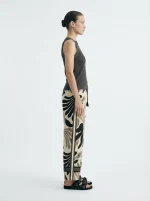 ⁦COOL BREEZE PANTS | מודפס⁩ – תמונה ⁦6⁩