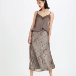 SATIN SKIRT | חום מודפס