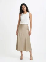SATIN SKIRT | בז׳