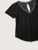 ⁦T-LIN SHIRT | שחור⁩ – תמונה ⁦4⁩