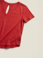 ⁦T-LIN SHIRT | אדום⁩ – תמונה ⁦4⁩