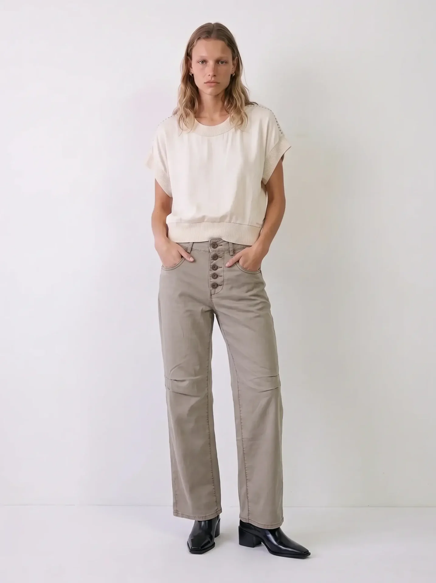 studionoa-FW27-49 BOYFRIEND JEANS | אבן – תמונה 1