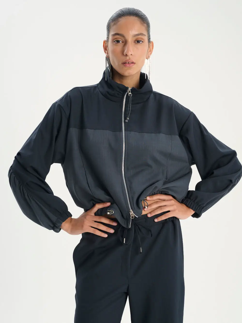 STUDIO NOA50872 UPTOWN JACKET | שחור מחולק – תמונה 1